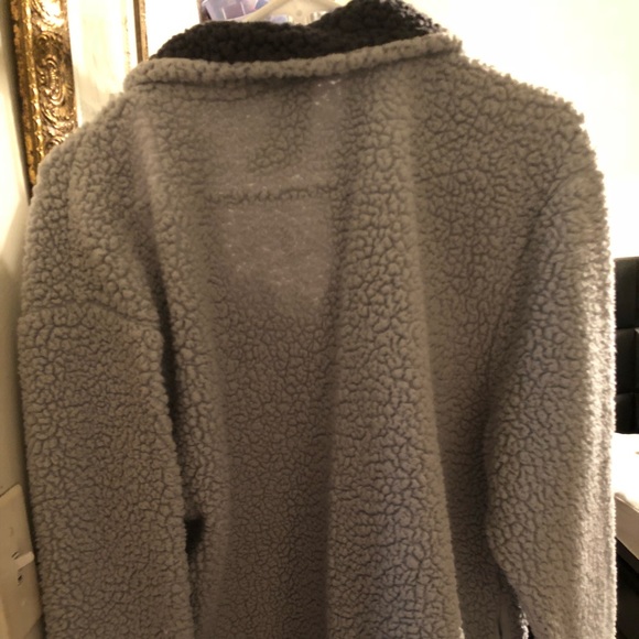 Pink Victoria secret Sherpa 3/4 zip sweater - Picture 3 of 3